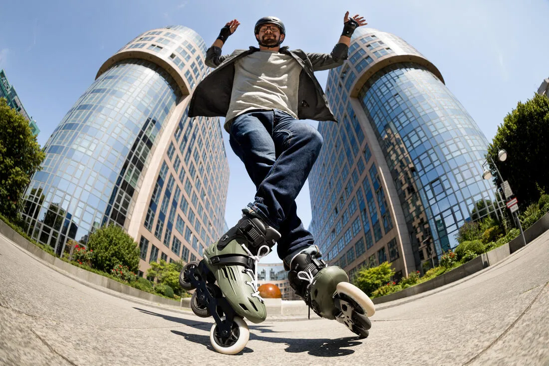 Adult Freeskate Inline Skates MF900