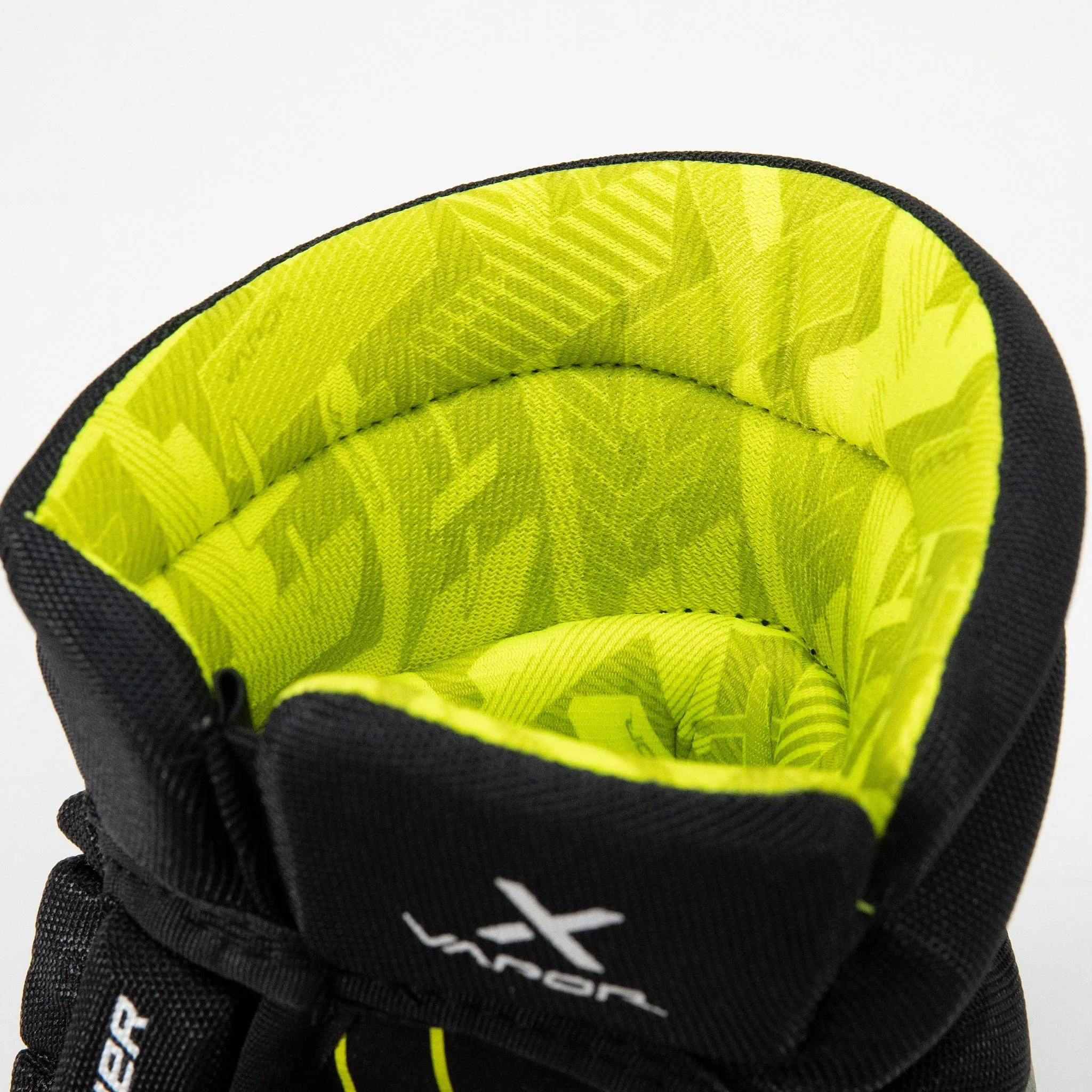 Bauer Vapor Velocity Junior Hockey Gloves - 2022