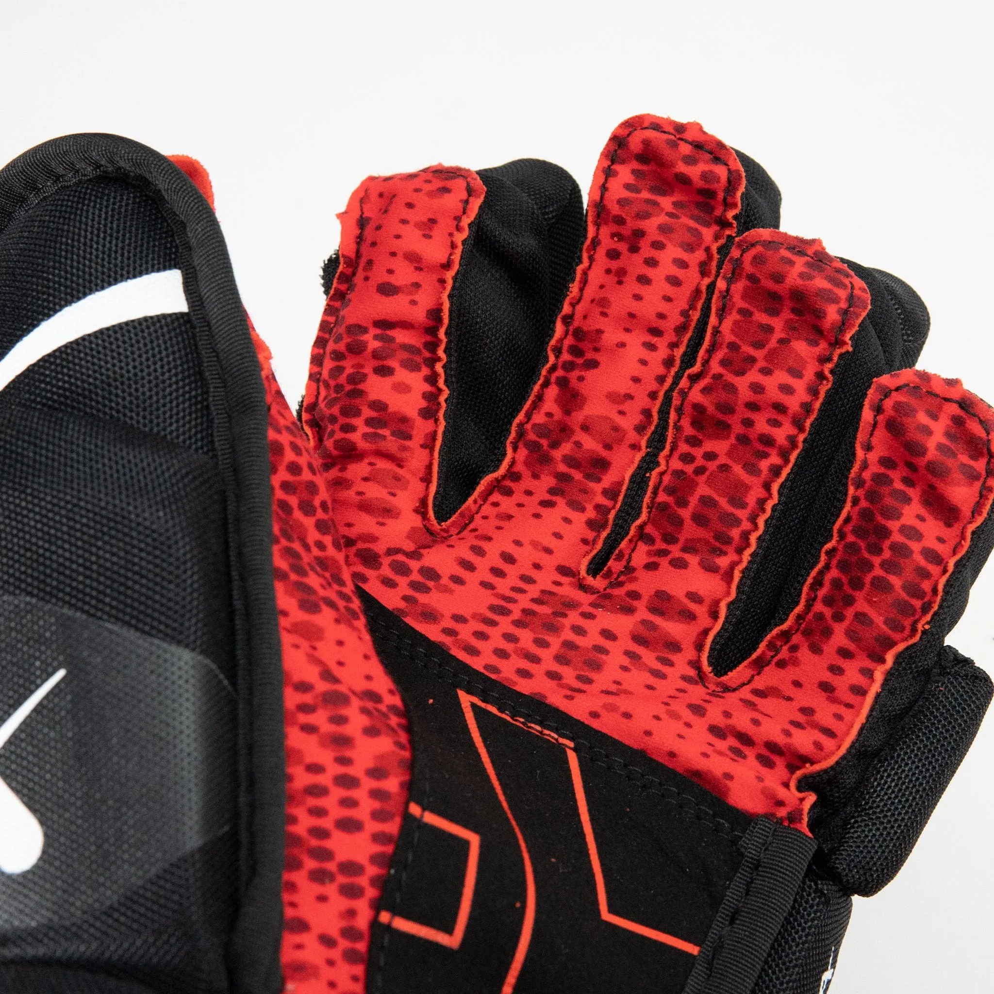 Bauer Vapor Velocity Senior Hockey Gloves - 2022