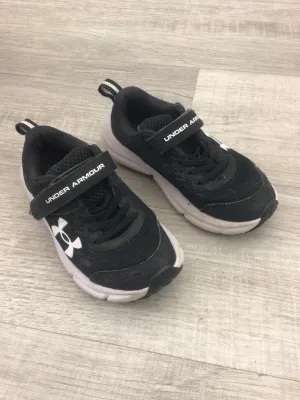 Black Under Armour shoes-11K