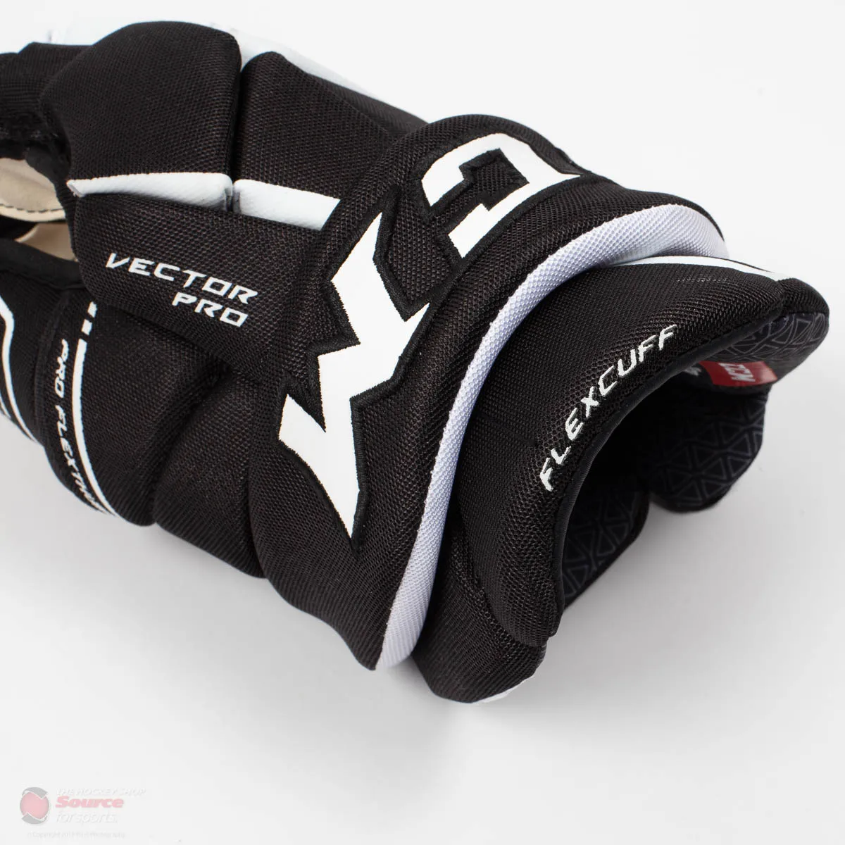 CCM Tacks Vector Pro Junior Hockey Gloves (2020)