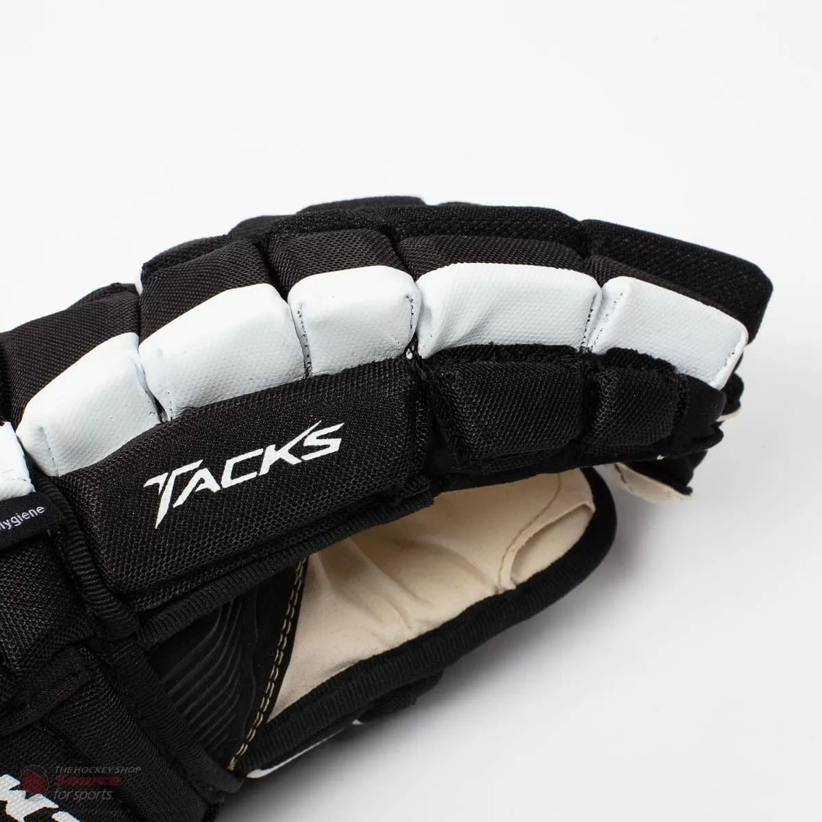 CCM Tacks Vector Pro Junior Hockey Gloves (2020)