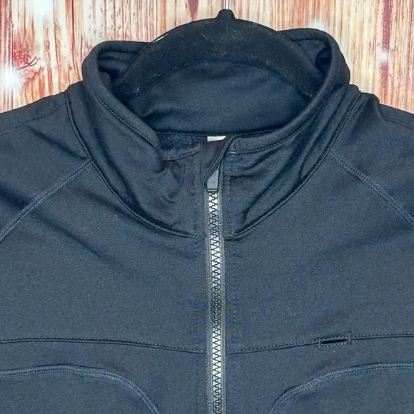 Fabletics Jojo Performance Jacket Black Size Medium Tech Ready Thumb Holes