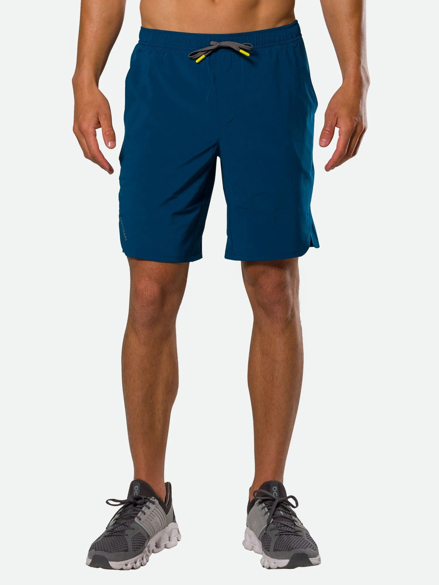 Men's Essential 9" Shorts 2.0