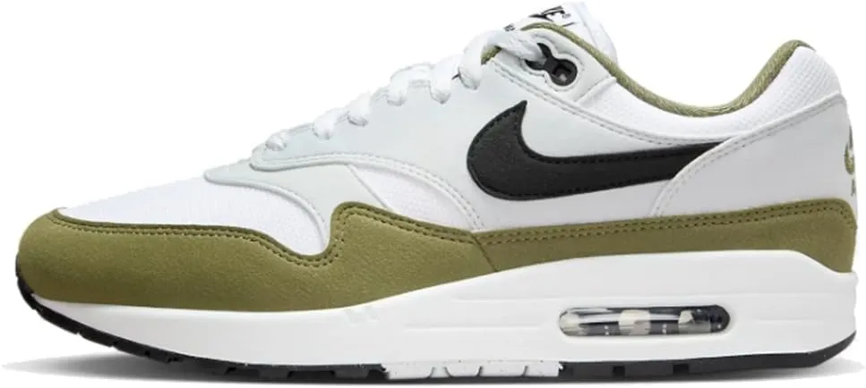 NIKE Men's Sneaker