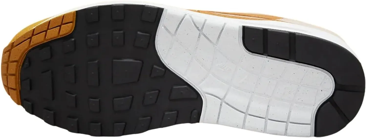 NIKE Men's Sneaker