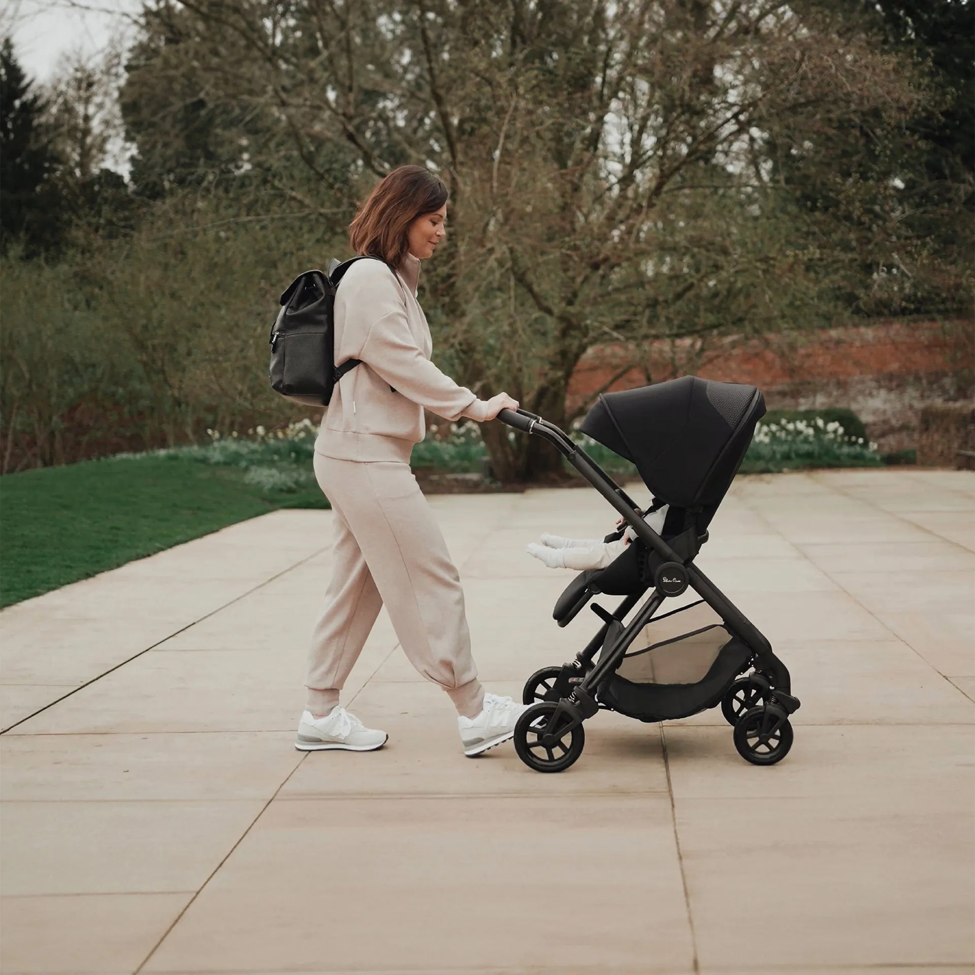 Silver Cross Dune 2 Pram in Space
