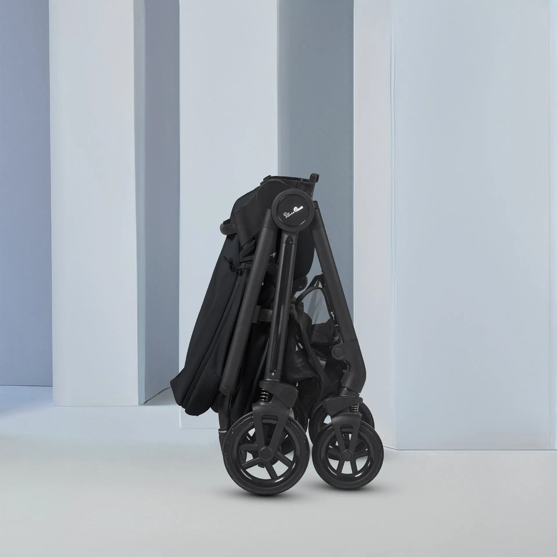 Silver Cross Dune 2 Pram in Space