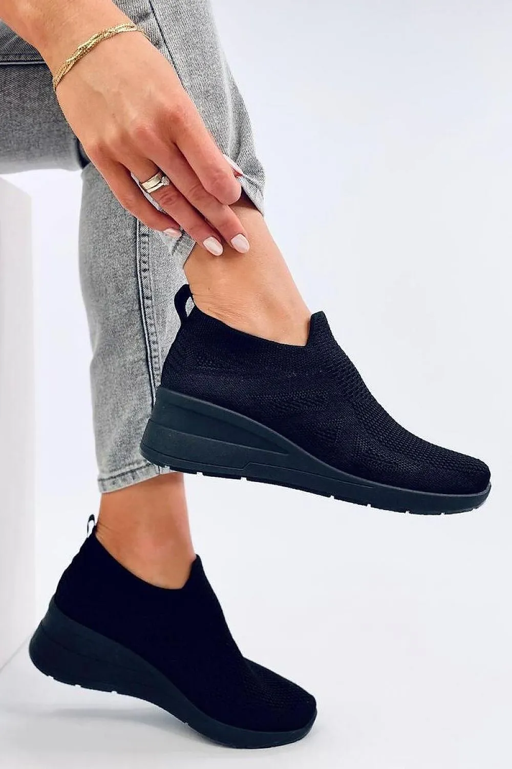Wedge heel sneakers