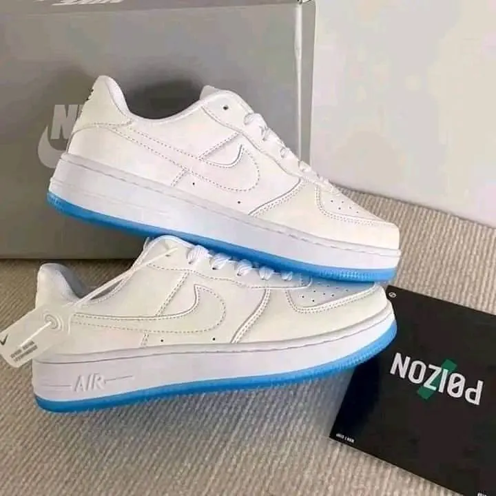 Women's Sneakers